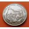 FILIPINAS 10 PISO 1988 ANIVERSARIO DE REVOLUCION TANQUES y ESCUDO KM. 20 MONEDA DE NIKEL SC/EBC PHILIPPINES