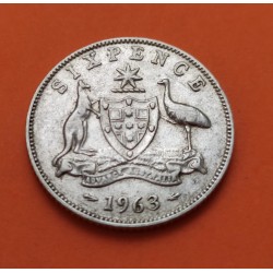 AUSTRALIA 6 PENIQUES 1963 REINA ISABEL II Y VALOR KM.58 MONEDA DE PLATA EBC 6 Pence silver WWII