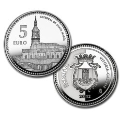 ESPAÑA 5 EUROS 2012 Ciudad de VITORIA - CATEDRAL DE SANTA MARIA MONEDA DE PLATA ESTUCHE FNMT CAPSULA