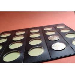 PARDO HOJA PARA MONEDAS 773 Negra Claraboya (26 milímetros) EXACTA PARA 2 EUROS CONMEMORATIVOS