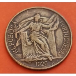 PORTUGAL 50 CENTAVOS 1926 DAMA CON BANDERA KM.575 MONEDA DE LATON BC+ República Portuguesa