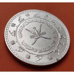 @RARA@ MUSCAT y OMAN 1 SAIDI RIAL 1959 AH-1378 ESPADAS Sultán SAIB BIN TAIMUR KM.31 MONEDA DE PLATA SC Imperfección