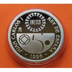 ESPAÑA 2000 PESETAS 1996 UNESCO PATRIMONIO CIUDAD DJENNE en NIGER MONEDA DE PLATA ESTUCHE y CERTIFICADO FNMT