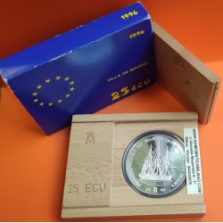 ESPAÑA 25 ECU 1996 HOMENAJE A LA MARINA ESPAÑOLA BARCOS MONEDA DE PLATA ESTUCHE 25 ECUS 1996 5 ONZAS OZ Cincuentín