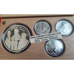 . 4 monedas x ESPAÑA 10 EUROS 2002 + 50 EUROS 2002 AÑO DE GAUDI PLATA ESTUCHE y CERTIFICADO FNMT