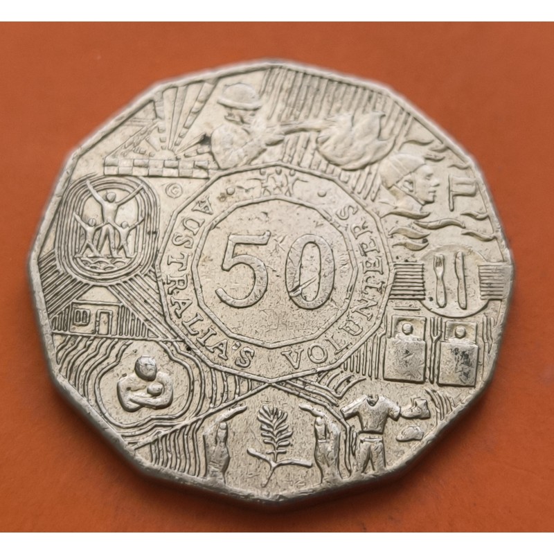 AUSTRALIA 50 CENTAVOS 2003 VOLUNTARIOS AUSTRALIANOS y REINA ISABEL II KM.689 MONEDA DE NICKEL MBC Half Dollar Volunteers