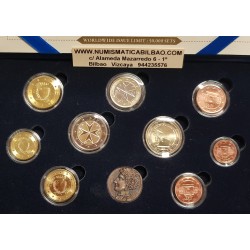MALTA CARTERA OFICIAL EUROS 2011 SC 1+2+5+10+20+50 Centimos + 1 EURO + 2 EUROS 2011 + 2 EUROS 2011 VOTOS KMS BU SET