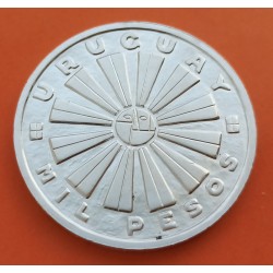 URUGUAY 1000 PESOS 1969 So Ceca de SANTIAGO FAO y SOL RADIANTE KM.55 MONEDA DE PLATA SC