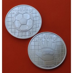 2 monedas x ESPAÑA 10 EUROS 2002 MUNDIAL de FUTBOL KOREA GUANTE y PELOTA PLATA PROOF NO ESTUCHE NO CERTIFICADO FNMT