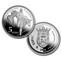 ESPAÑA 5 EUROS 2010 Ciudad de PAMPLONA - LOS SANFERMINES EL ENCIERRO MONEDA DE PLATA ESTUCHE FNMT CAPSULA