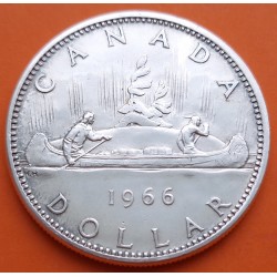CANADA 1 DOLAR 1966 INDIOS EN CANOA y REINA ISABEL II KM.64.1 MONEDA DE PLATA MBC $1 Dollar silver VOYAGEUR 0,60 Onzas R/1