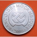 MOZAMBIQUE 5 METICAIS 2006 XILOFONO y BANCO CENTRAL KM.101 MONEDA DE ACERO EBC Mocambique
