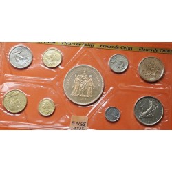9 monedas x FRANCIA ESTUCHE 1976 Coffret FLEURS DE COINS SPECIMEN France Silver Set 50 FRANCOS 1976