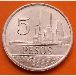 COLOMBIA 5 PESOS 1981 POLICARPA DIAZ y VISTA CIUDAD KM.268 MONEDA DE LATON EBC-