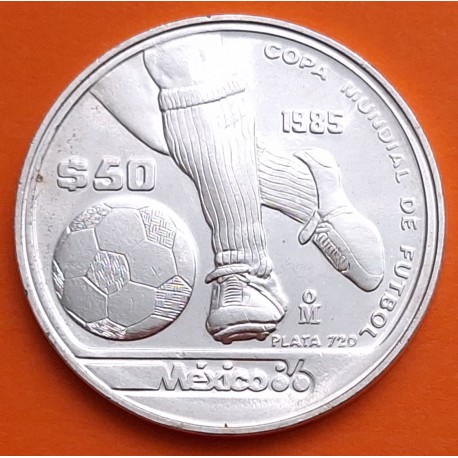 MEXICO 50 PESOS 1985 FIFA MUNDIAL DE FUTBOL 86 DRIBBLING KM.498 MONEDA DE PLATA SC- Mejico Silver 1/2 ONZA OZ Ley 500