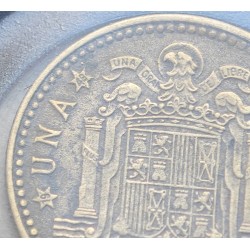 . 29 monedas x ESPAÑA 1 PESETA 1944 incluye 1947 * 56 hasta 1966 * 75 ESTADO ESPAÑOL LATON CIRCULADAS Francisco Franco