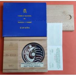 ESPAÑA 25 ECU 1992 MADRID CAPITAL CULTURAL MONEDA DE PLATA ESTUCHE FNMT 25 Ecus 1992 OZ Cincuentín 5 ONZAS