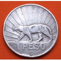 URUGUAY 1 PESO 1942 PUMA y RAYOS DE SOL ARTIGAS KM.30 MONEDA DE PLATA MUY CIRCULADA silver COUGAR