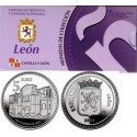 ESPAÑA 5 EUROS 2011 Ciudad de LEÓN nº 32 COLEGIATA DE SAN ISIDORO MONEDA DE PLATA ESTUCHE FNMT y CÁPSULA