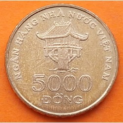 VIETNAM 5000 DONG 2003 PAGODA MOT COT y ESCUDO SOCIAL-COMUNISTA KM.73 MONEDA DE LATON MBC++