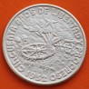 . @ESCASA@ CUBA 40 CENTAVOS 1952 BANDERA - ARBOL - 50 AÑOS DE LIBERTAD y PROGRESO KM.25 MONEDA DE PLATA EBC silver coin R/3