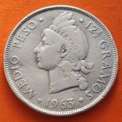 REPUBLICA DOMINICANA 1/2 PESO 1963 CENTENARIO DE LA RESTAURACIÓN DE LA REPÚBLICA KM.29 MONEDA DE PLATA MBC+