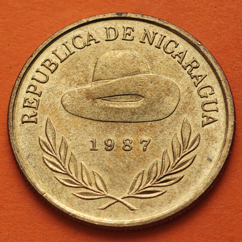 NICARAGUA 5 CORDOBAS 1987 GORRO DE SANDINO LIDER REVOLUCIONARIO KM.60 MONEDA DE LATON EBC