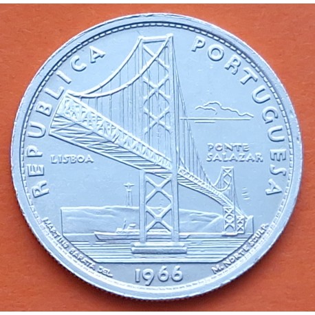 PORTUGAL 20 ESCUDOS 1966 PUENTE SALAZAR y ESCUDO NACIONAL KM.592 MONEDA DE PLATA SC + PUNTITO silver R/1