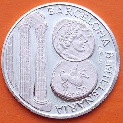 . 0,42 Onzas x BARCELONA MEDALLA DE PLATA PURA 999 DENARIOS y COLUMNAS ROMANAS 13,20 gramos ESPAÑA 1980