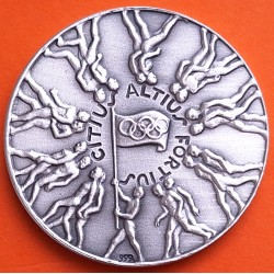 ** 1,15 ONZAS de PLATA PURA 999 ** MEDALLA OLIMPIADA de MELBOURNE 1956 AROS OLÍMPICOS y ABANDERADOS 40 mm