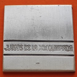 ** 1,02 ONZAS de PLATA PURA 999 ** MEDALLA OLIMPIADA de MEXICO 1970 FORMA CUDRADA y PICTOGRAMAS AZTECAS 40 mm