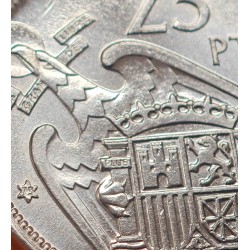 * 6 monedas con ESTRELLA TRUCADA * ESPAÑA 25 PESETAS 1957 * 73 + 50 PESETAS 1957 * 68+72+73+74+75 FRANCO NICKEL