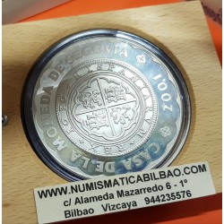 ESPAÑA 10000 PESETAS 2001 CASA DE LA MONEDA DE SEGOVIA MONEDA DE PLATA 5 Onzas ESTUCHE CERTIFICADO FNMT